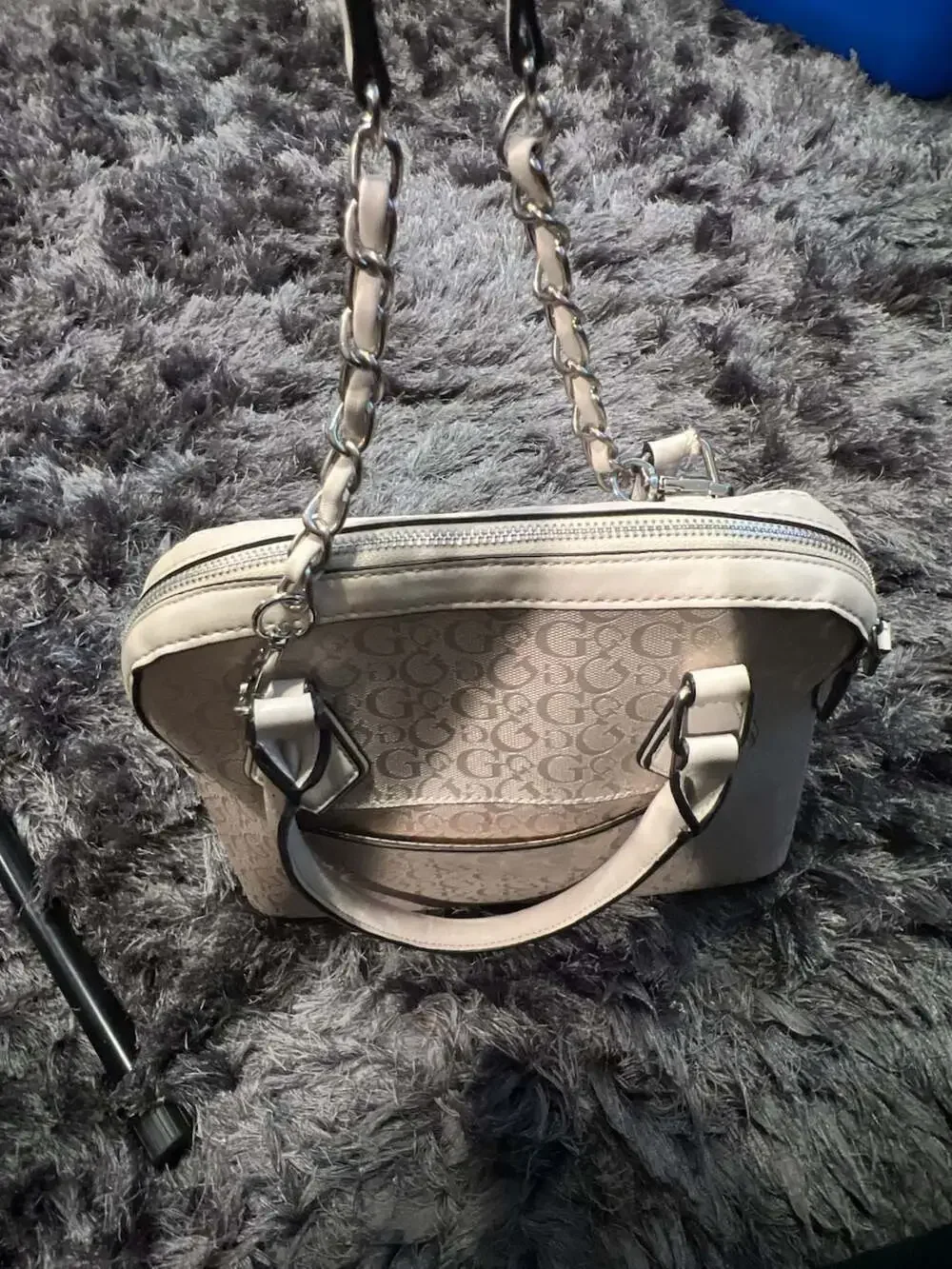 Guess dome satchel